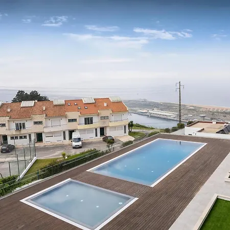 Oceanview Oasis Daire Nazaré
