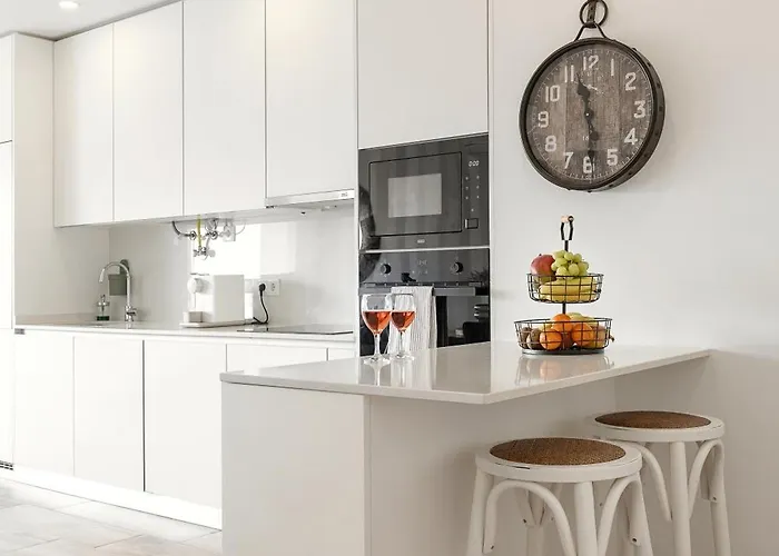 Oceanview Oasis Nazaré